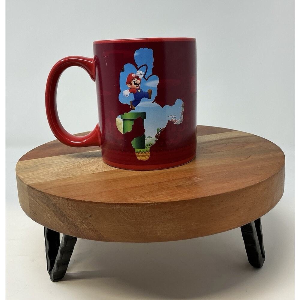 Nintendo Super Mario Red Paladone Coffee Mug Cup Super Mario - Heat Sensitive